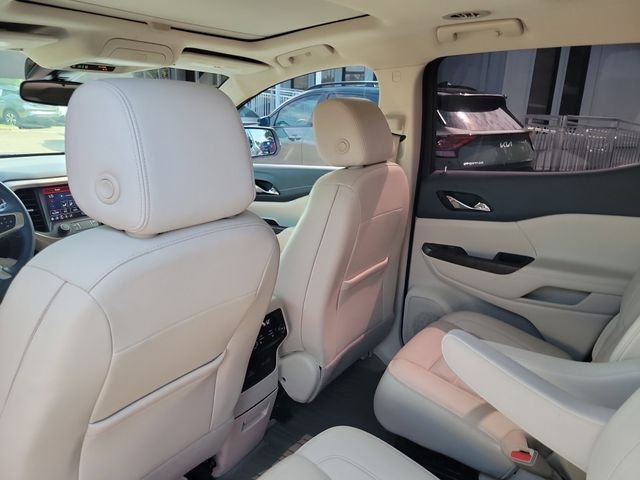 Used 2023 Silver GMC Denali image 29