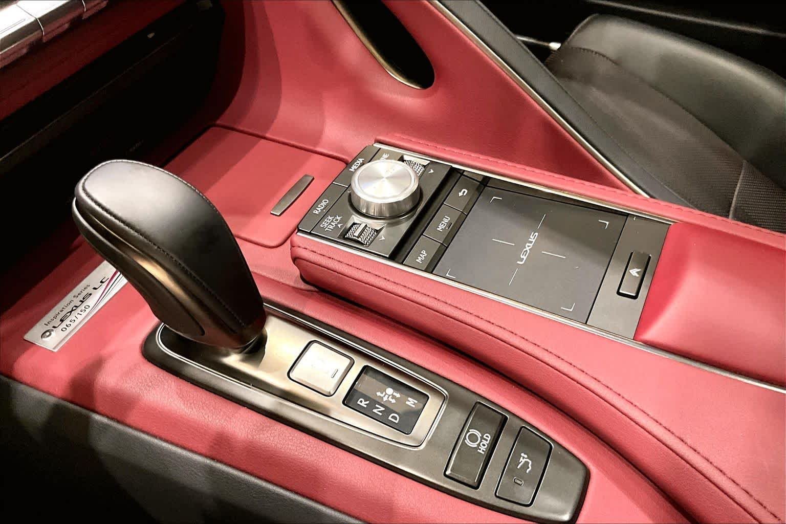 Certified Used 2022 IRIDIUM Lexus  image 15