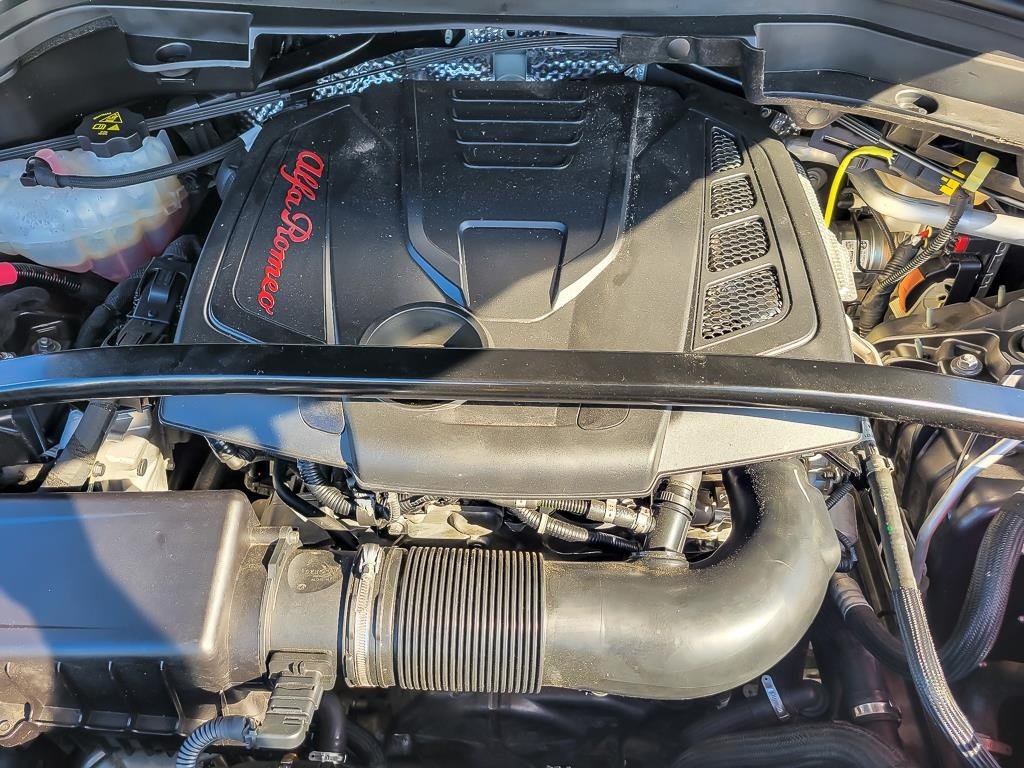 2022 ALFA ROMEO STELVIO - Image 25