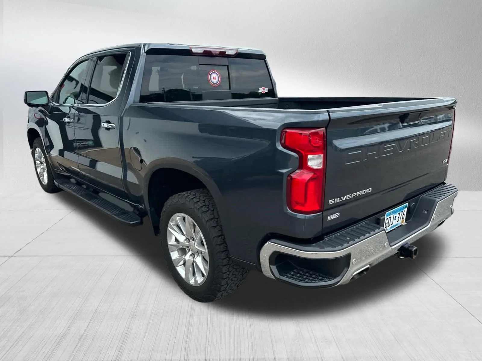 Used 2021 Shadow Gray Metallic Chevrolet LTZ image 8