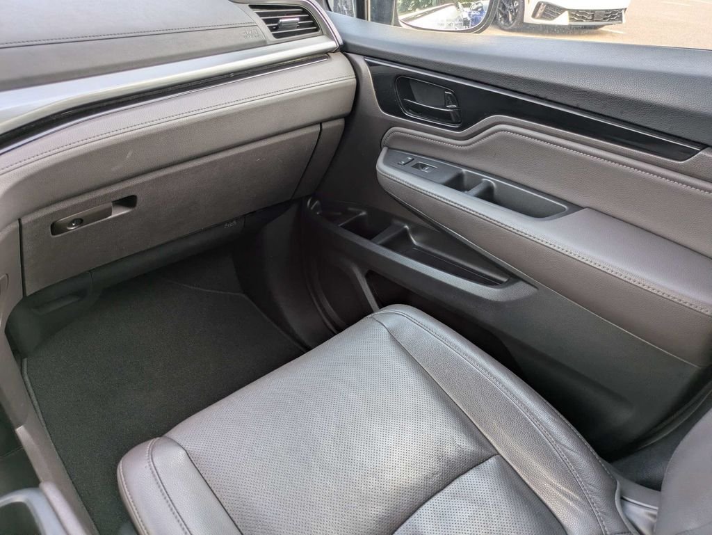 Used 2019 White Honda Elite image 21