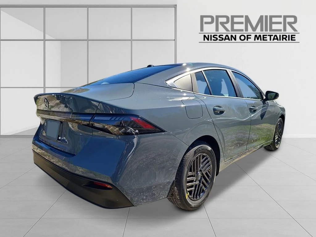 New 2026 Atlantic Gray Metallic Nissan SV image 5