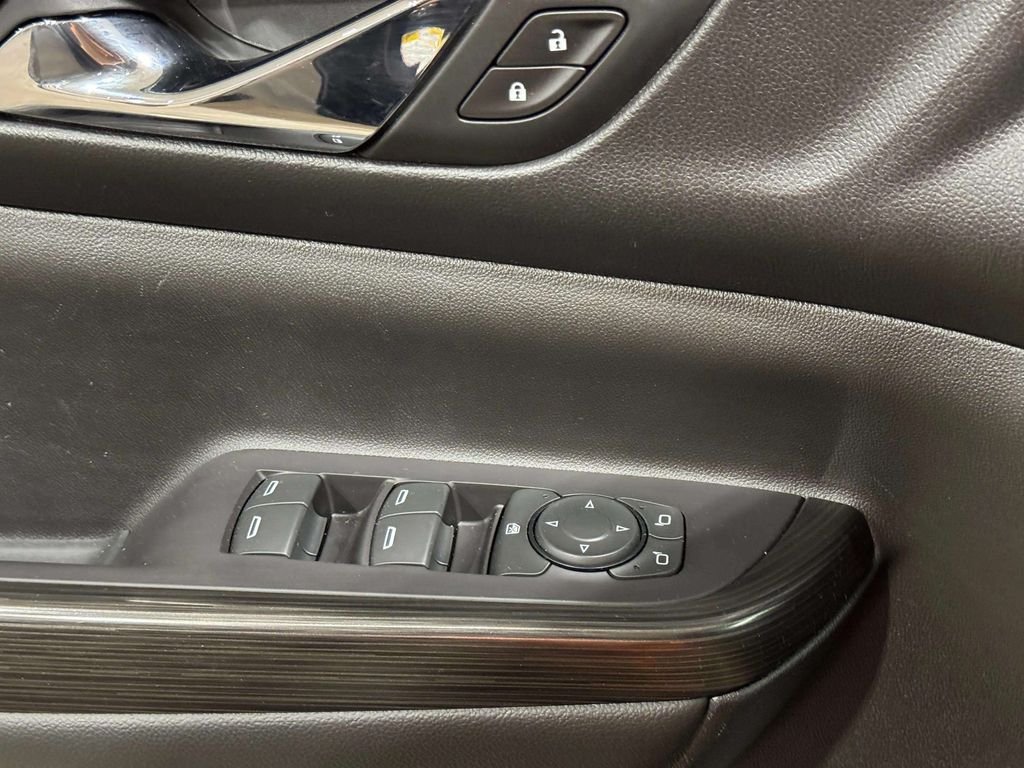 Used 2018 Blue GMC SLT-1 image 20