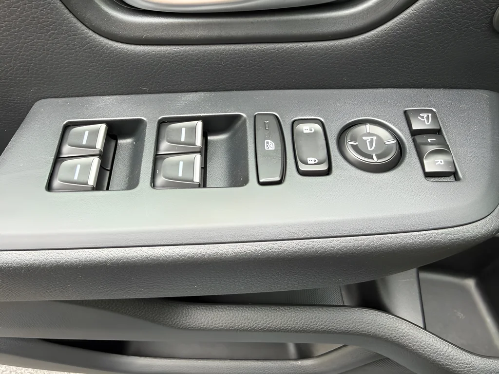 2024 Honda Pilot Elite - Photo 32