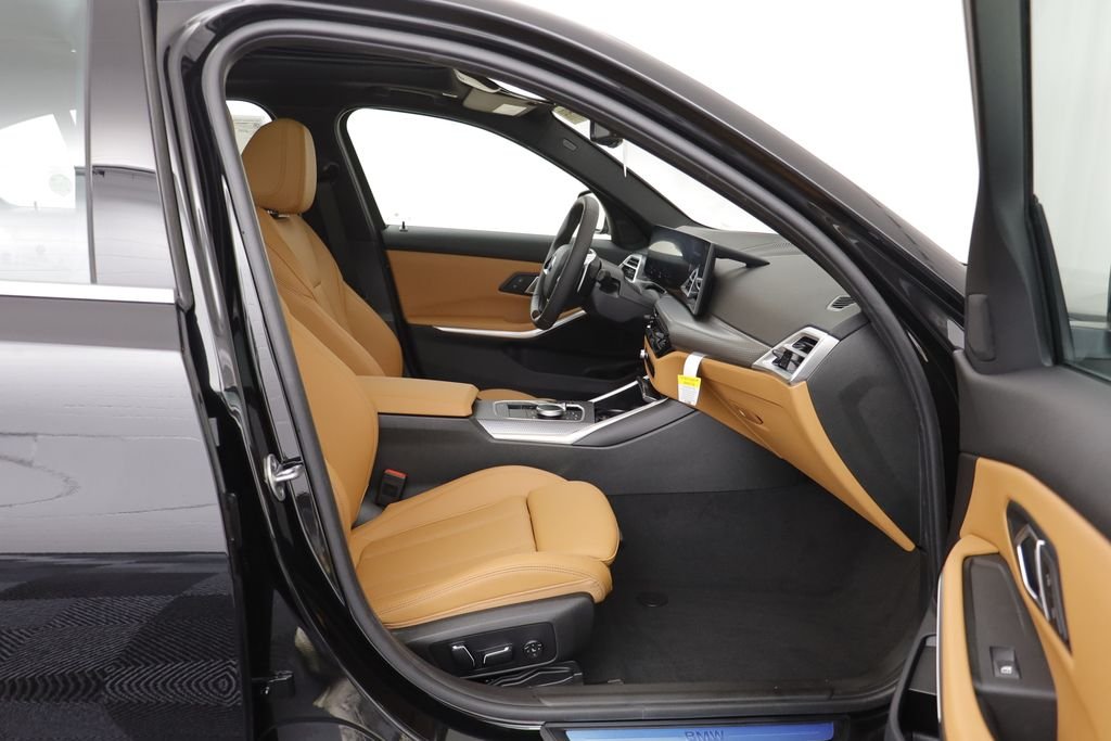 New 2026 Black Sapphire Metallic BMW 330i xDrive image 19