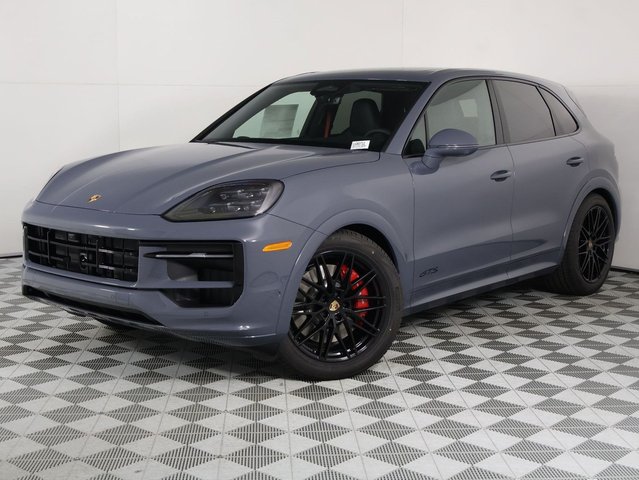 2026 Porsche Cayenne GTS