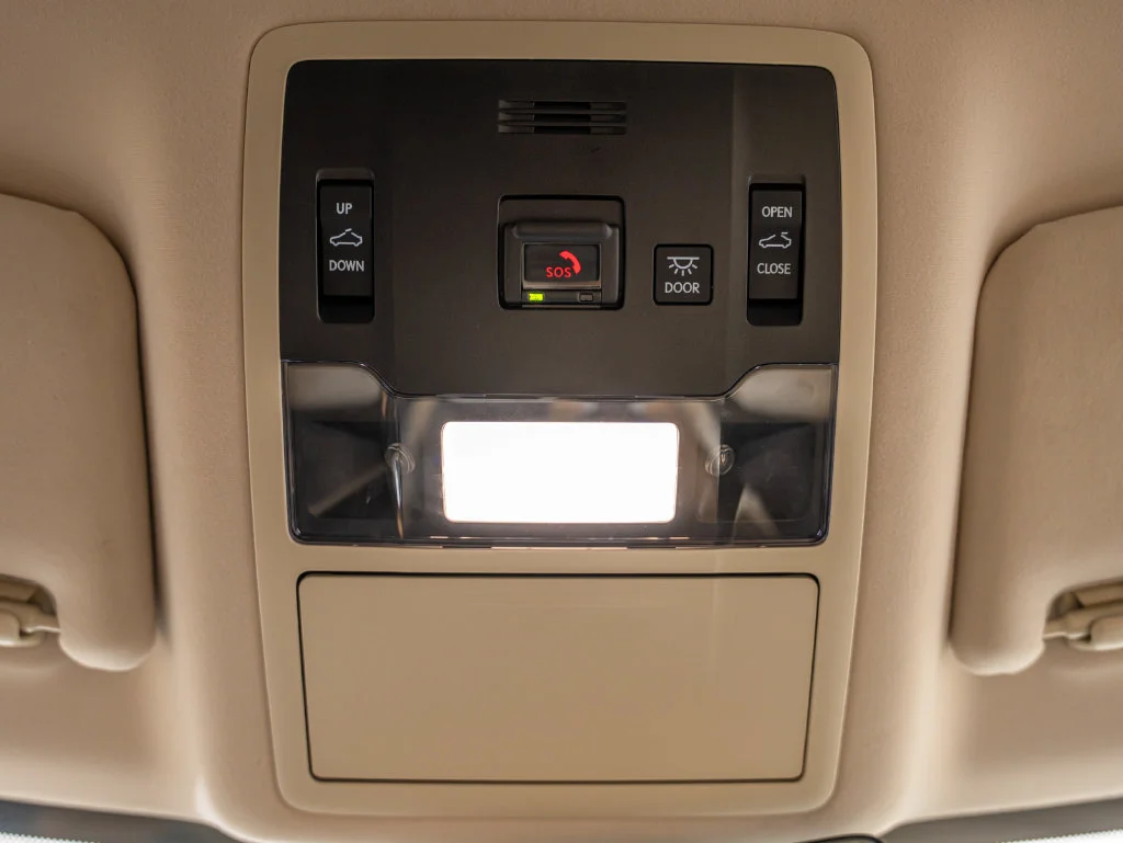 Certified Used 2022 CAVIAR Lexus 350L image 39
