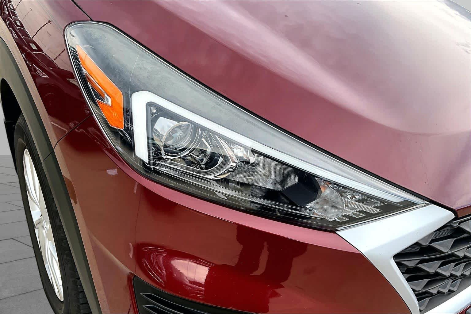 Used 2020 Gemstone Red Hyundai SE image 24