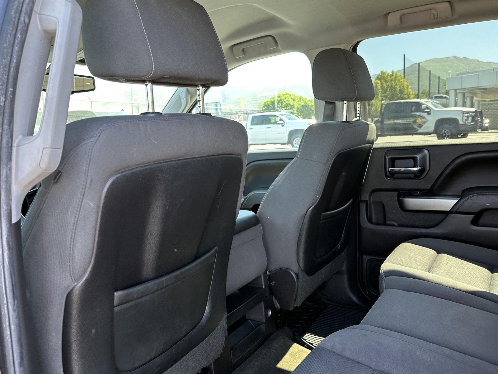 Certified Used 2015 TUNGSTEN METALLIC Chevrolet LT image 22