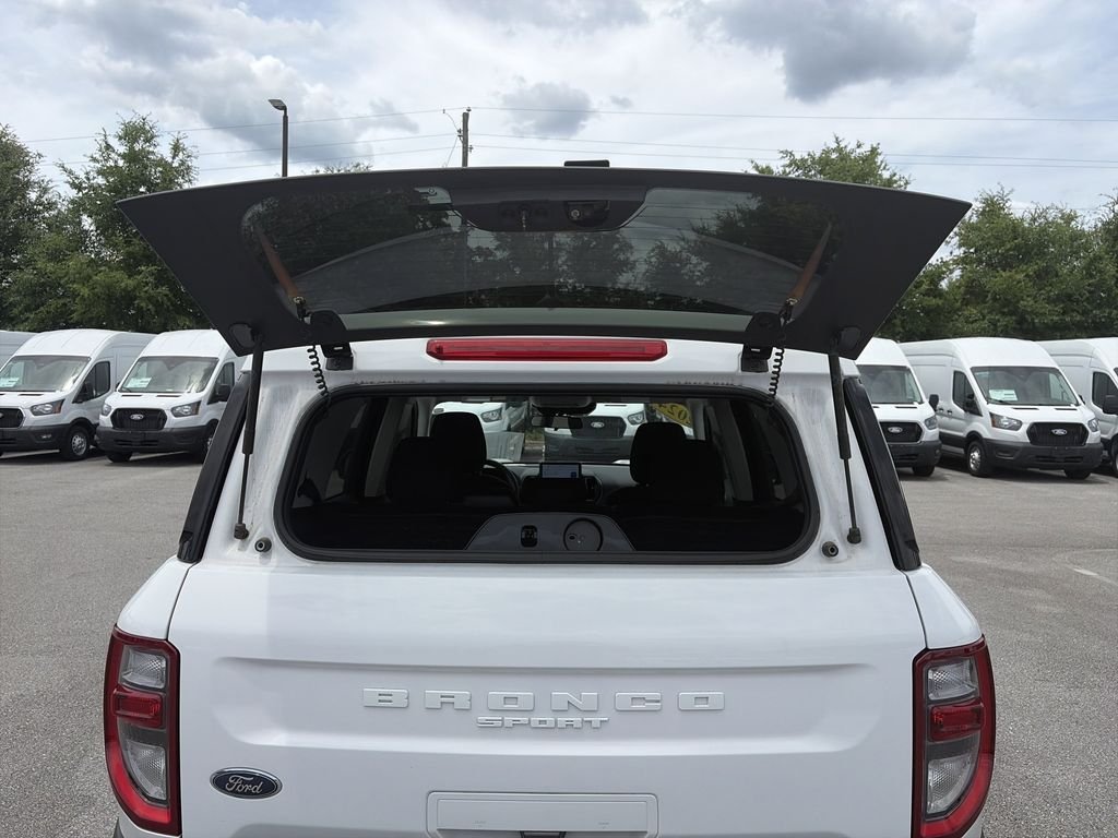 Used 2024 White Ford Big Bend image 32