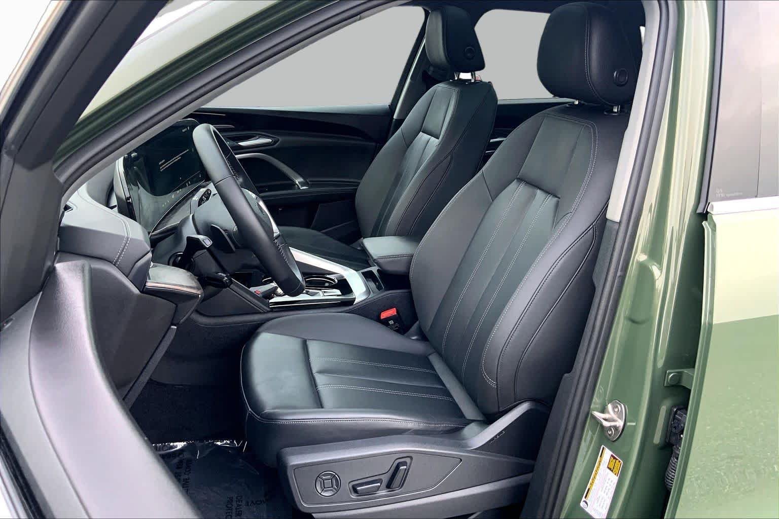 Used 2025 District Green Metallic Audi Premium Plus image 8
