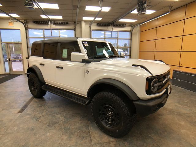 2026 Ford Bronco Outer Banks 4x4's photo
