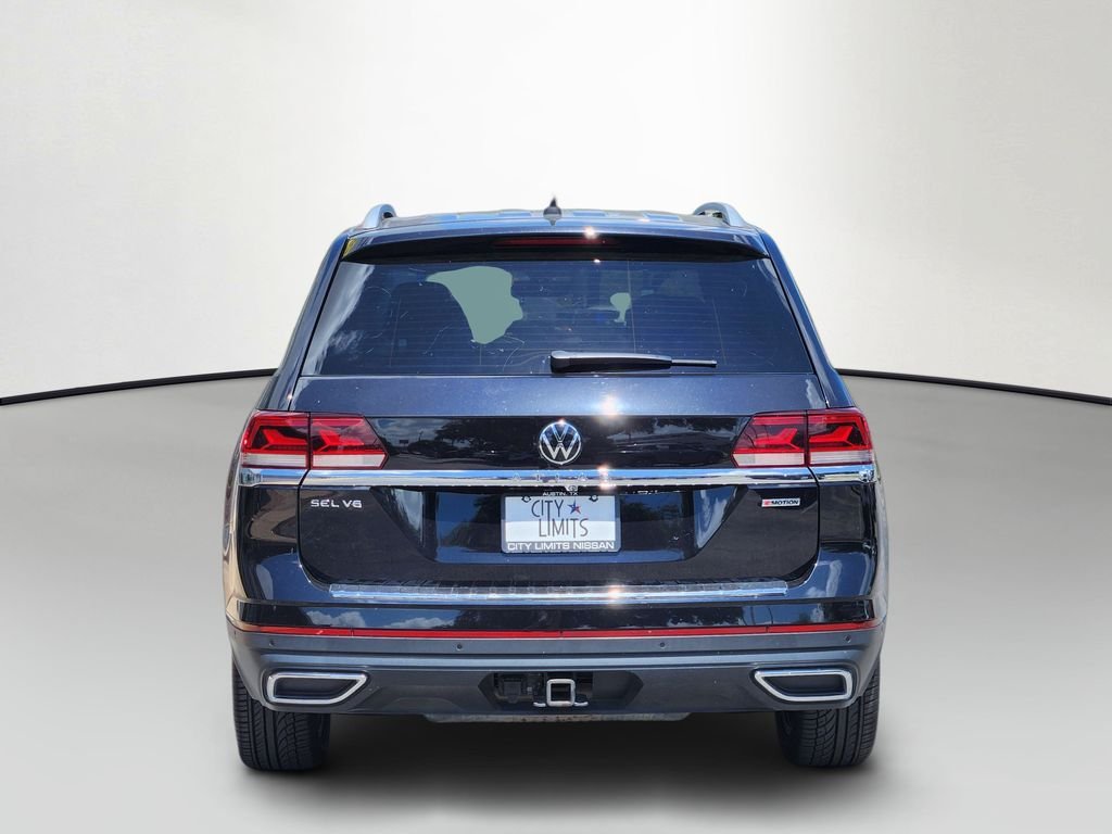 Used 2021 Black Volkswagen SEL Premium image 6