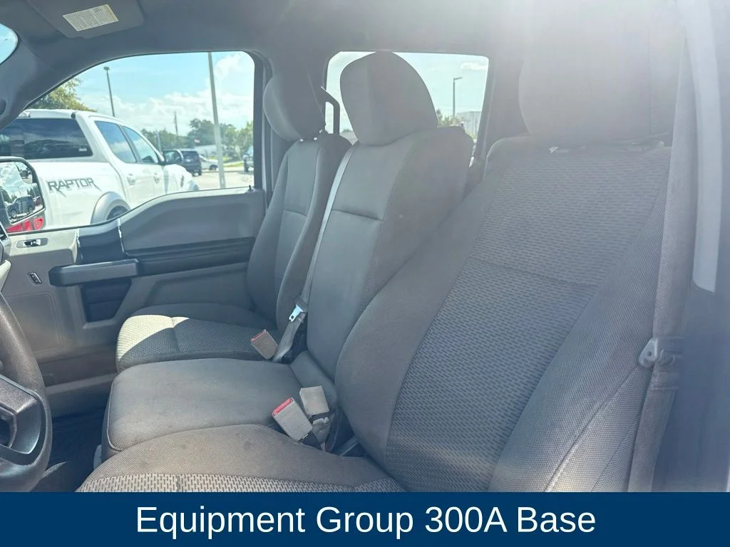 Certified Used 2020 Oxford White Ford XLT image 10