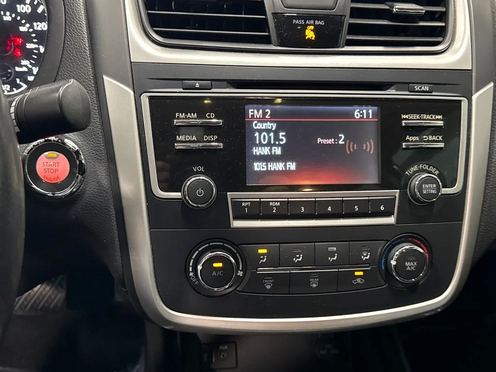Used 2016 Gray Nissan 2.5 SR image 19