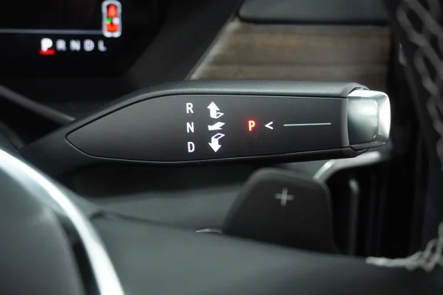2026 GMC Acadia Denali Ultimate - Photo 31