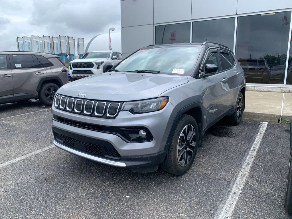 Used 2022 Silver Jeep Limited image 6
