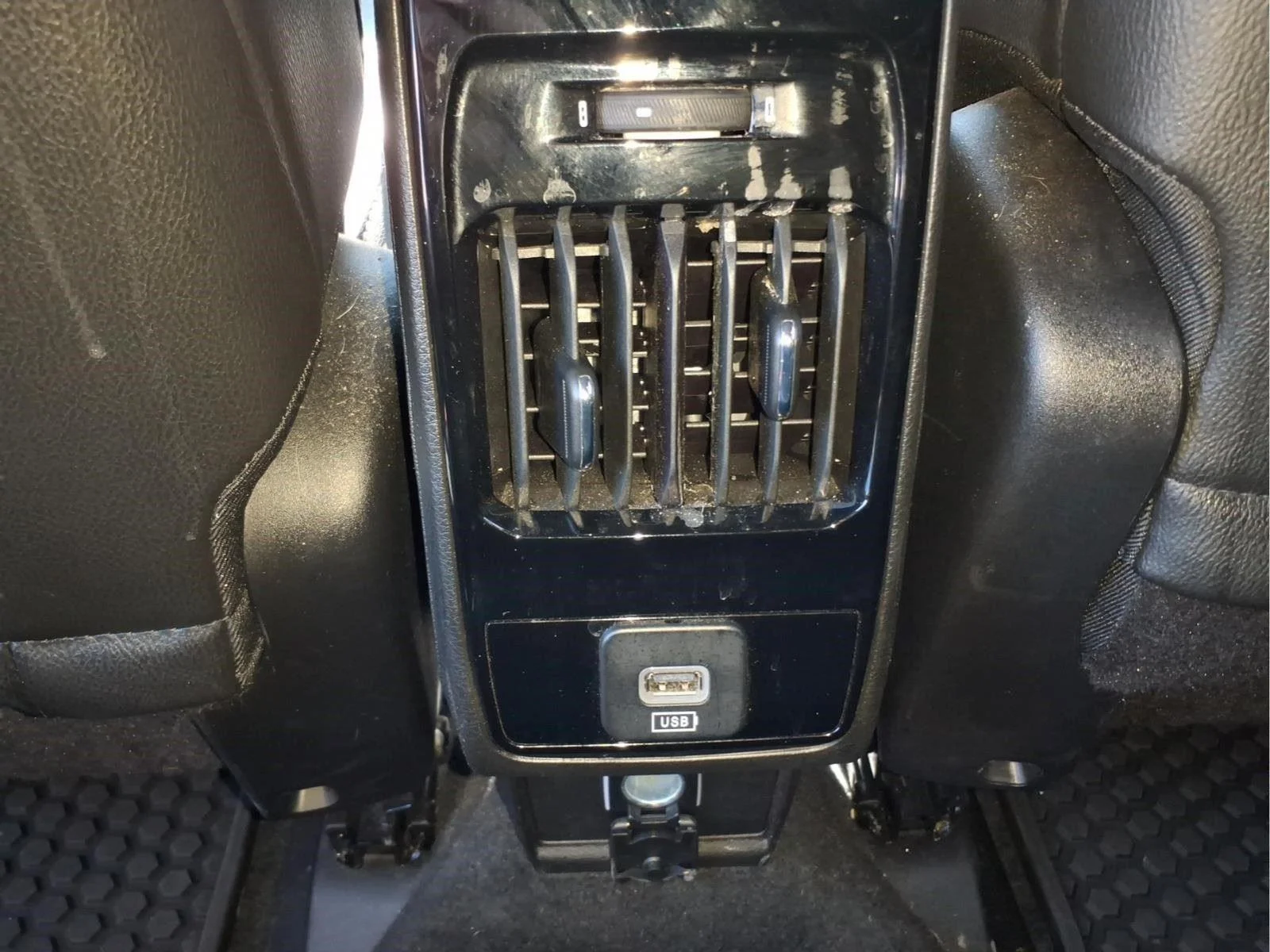 Used 2025 Bright White Clearcoat Jeep Trailhawk image 15