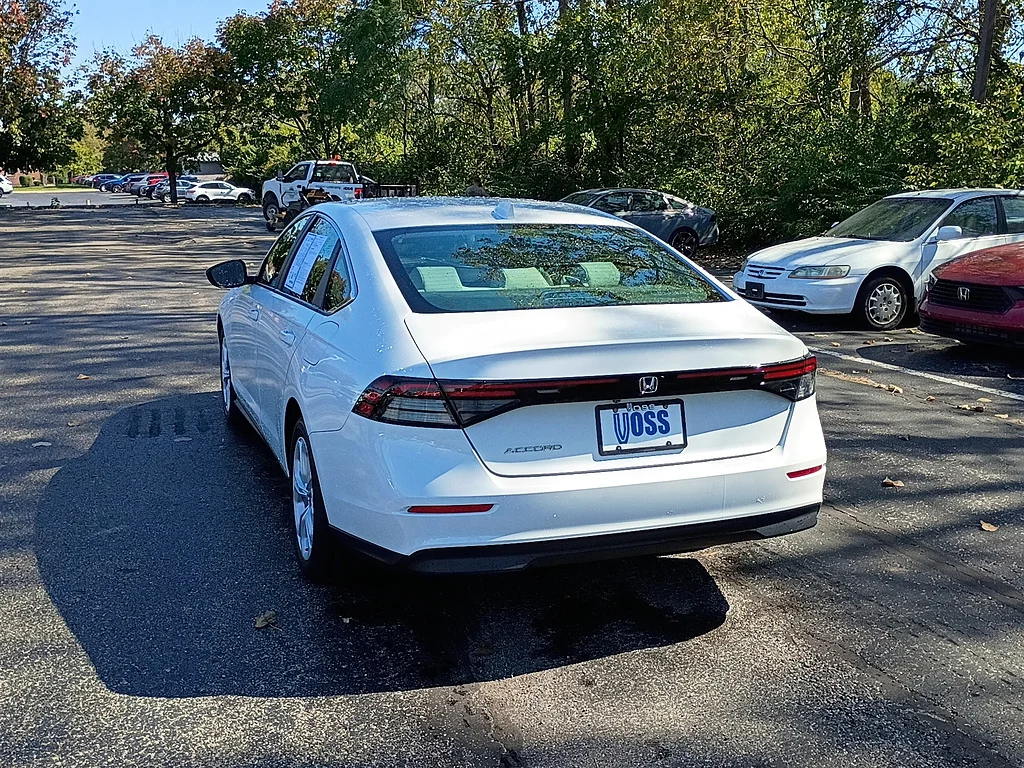 Certified Used 2024 WHITE Honda LX image 5