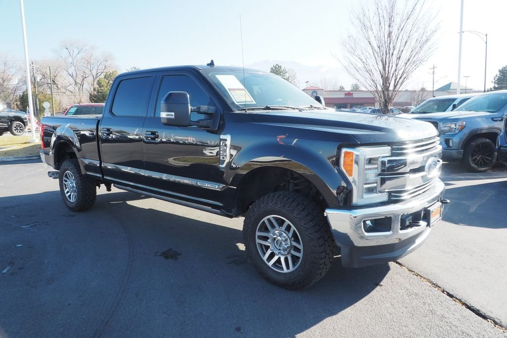 Used 2019 Black Ford Lariat image 3