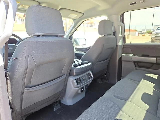 Used 2024 Iconic Silver Metallic Ford XLT 4x4 SuperCrew Cab 5.5 ft. box 145 in. WB image 11