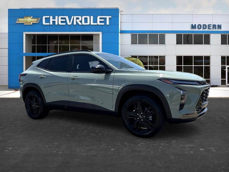 Used 2026 Cacti Green Chevrolet ACTIV image 6