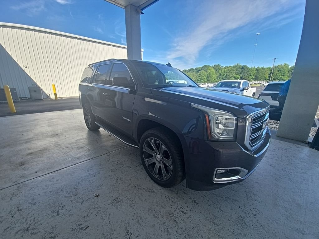 Used 2017 Silver GMC SLT image 9