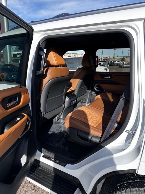 2025 Nissan Armada Platinum Reserve - Photo 6