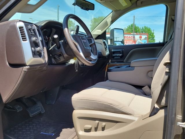 Used 2015 Brown GMC SLE image 9