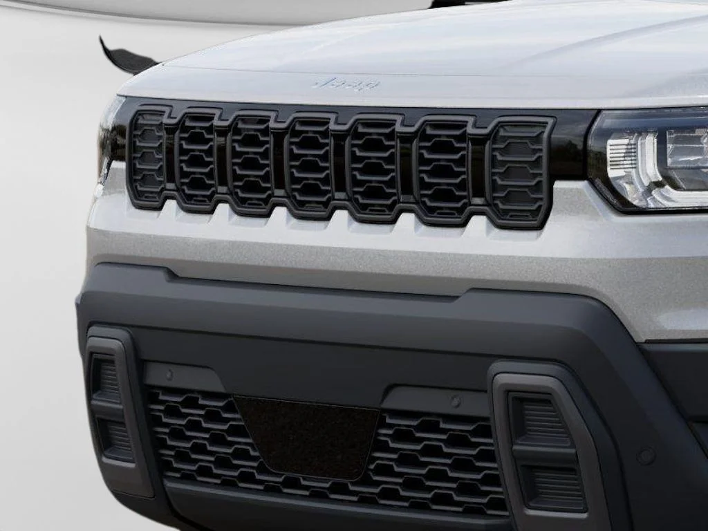 New 2026 Silver Zynith Clear-Coat Exterior Paint Jeep Laredo image 11
