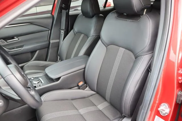 Used 2025 Soul Red Crystal Metallic Mazda 2.5 S Preferred Package image 6