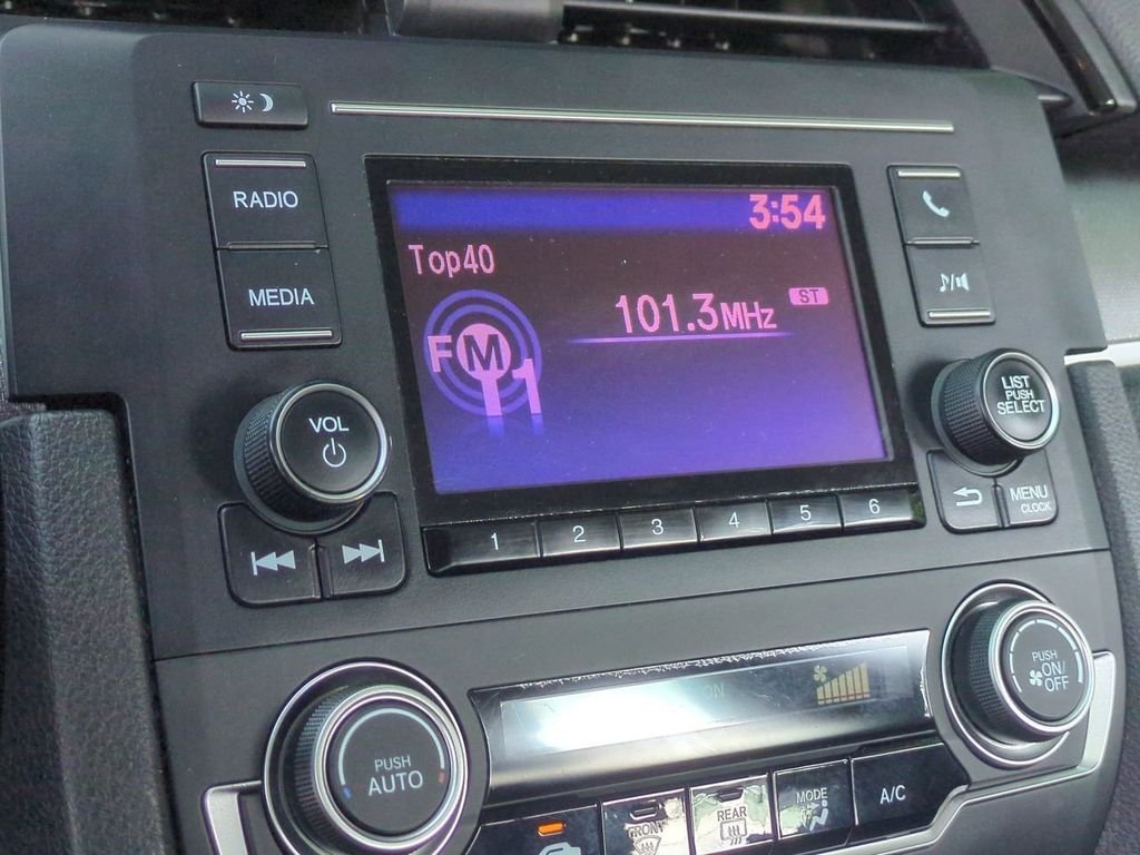 Used 2016 Silver Honda LX image 19