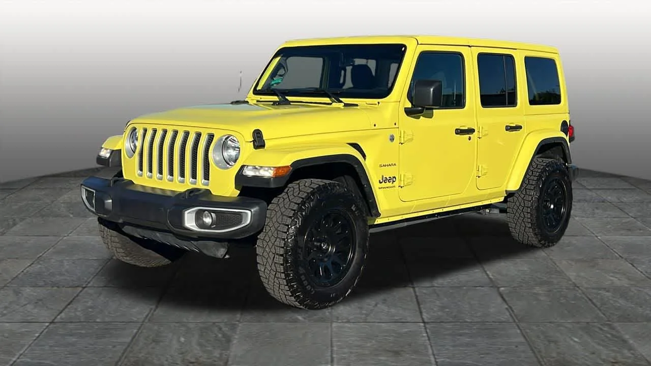 2023 Jeep Wrangler Sahara's photo