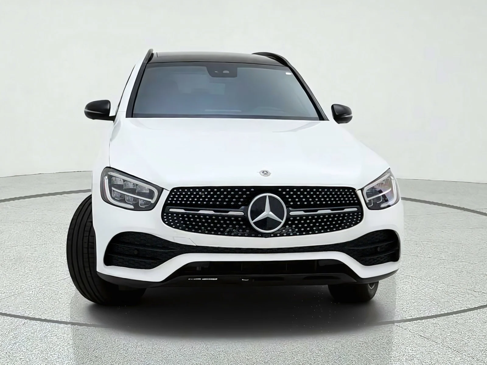 Certified Used 2022 Polar White Mercedes-Benz GLC 300 image 3