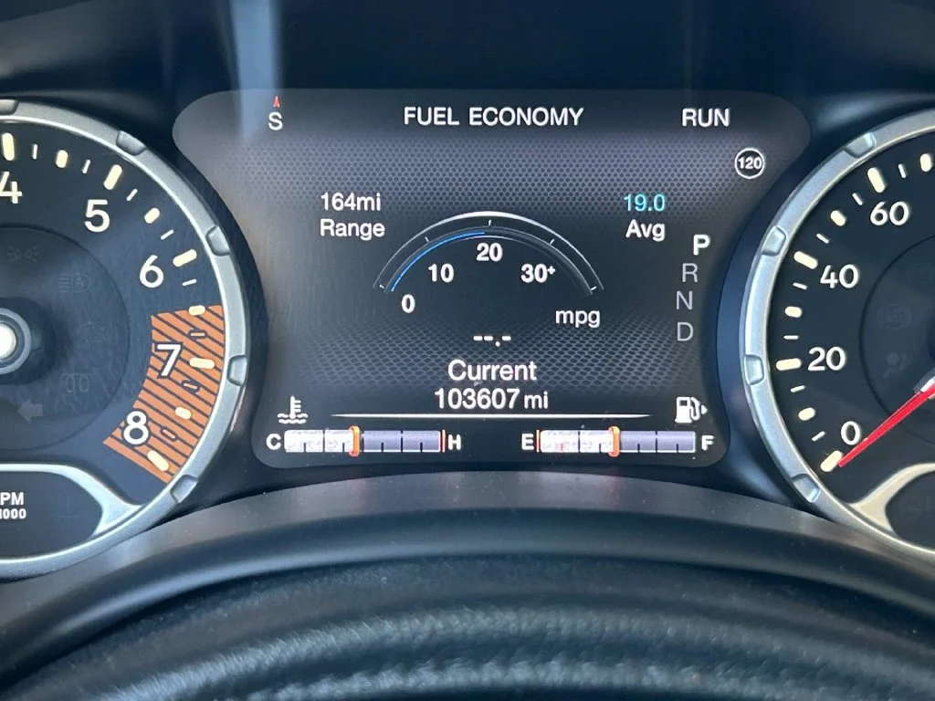 Used 2020 Gray Jeep Limited image 50