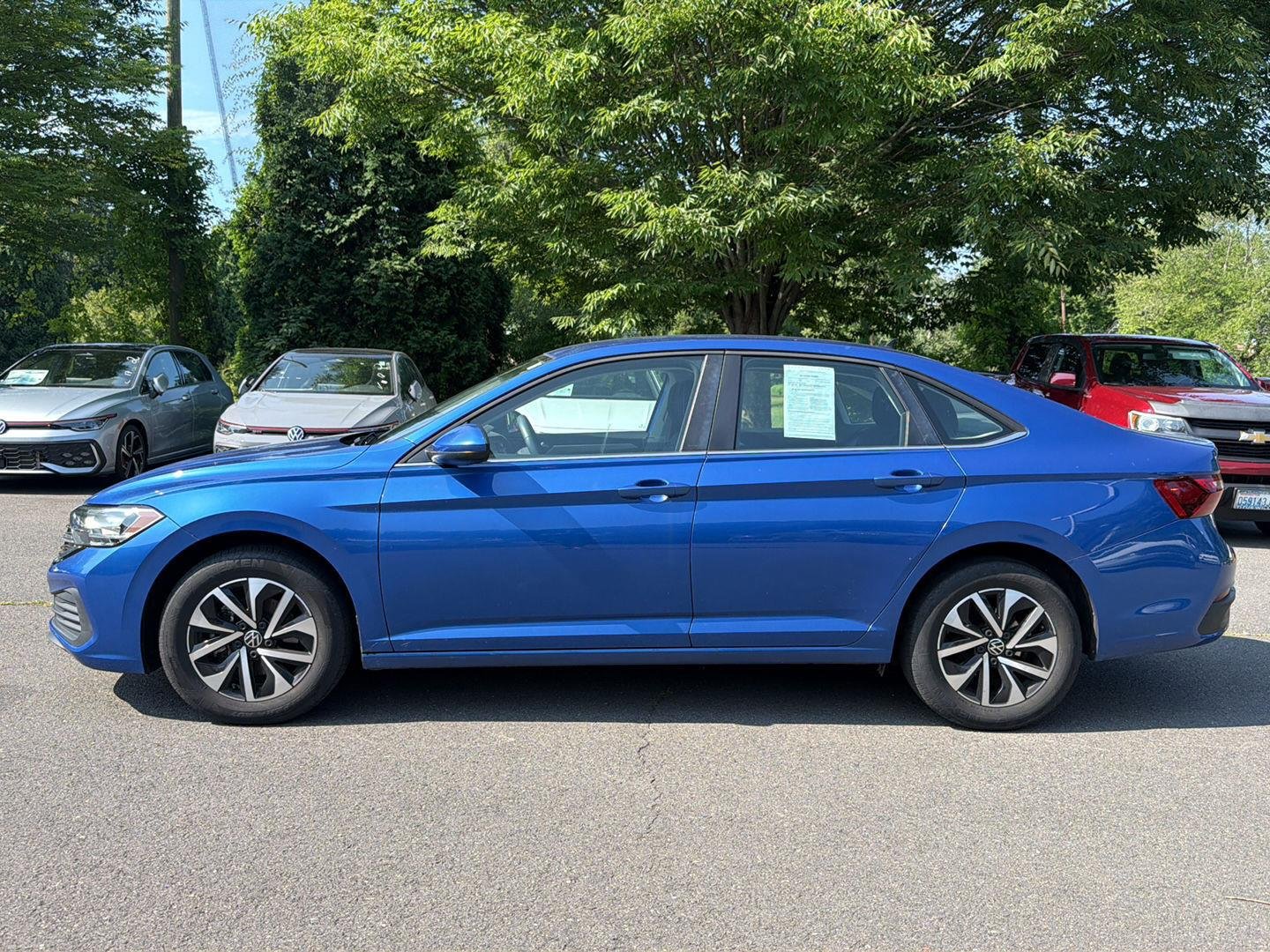 3VW5M7BU3RM015683