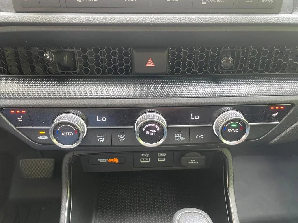 2024 Honda CR-V EX - Photo 17