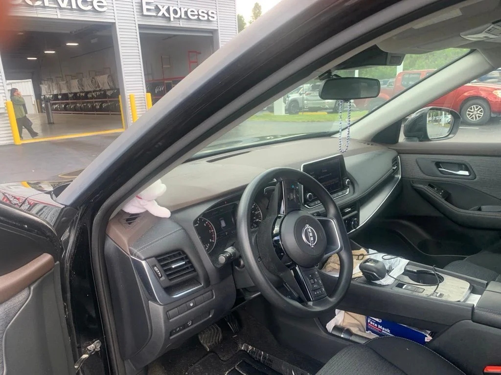 Used 2023 Black Nissan SV image 6