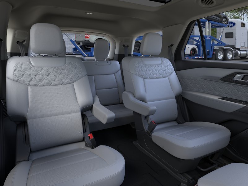 2026 Ford Explorer — photo 11