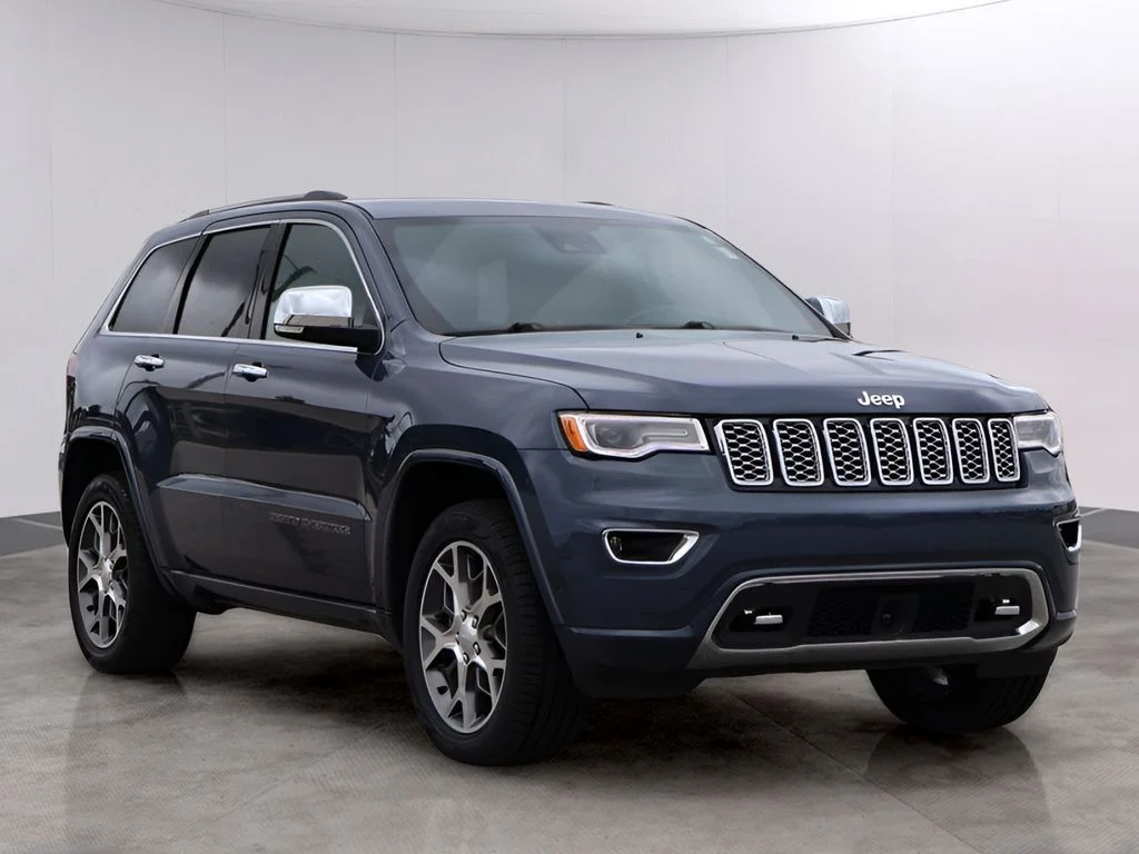 Used 2020 Blue Jeep Overland image 3