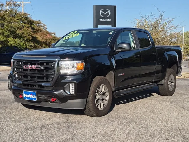 2022 GMC Canyon 4WD AT4 w/Cloth