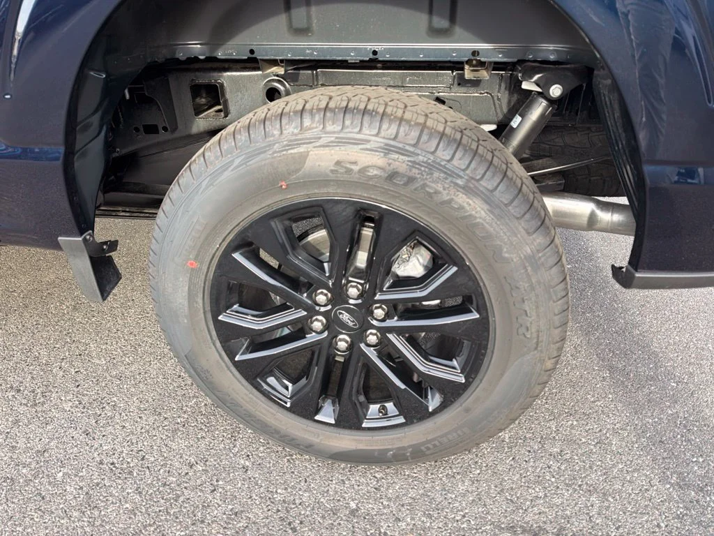 New 2026 Antimatter Blue Metallic Ford XLT image 11