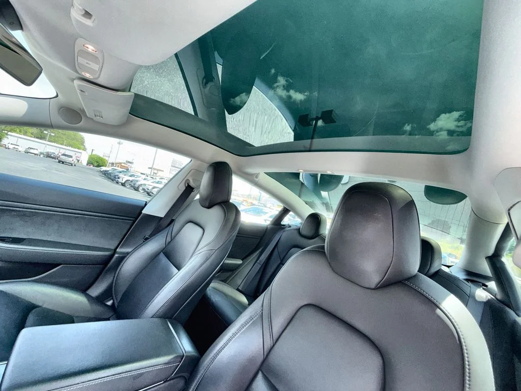 Used 2019 Blue Tesla Long Range image 22