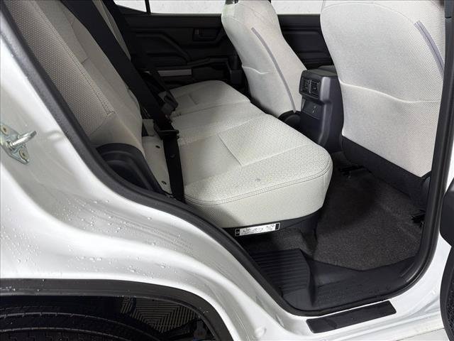 Certified Used 2025 ICE CAP Toyota  image 15