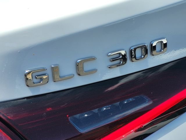 New 2026 Polar White Mercedes-Benz GLC 300 Coupe image 10