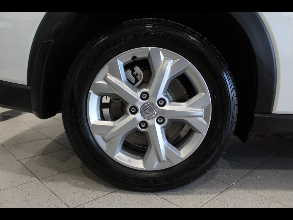 Certified Used 2023 Platinum White Pearl Honda LX image 11