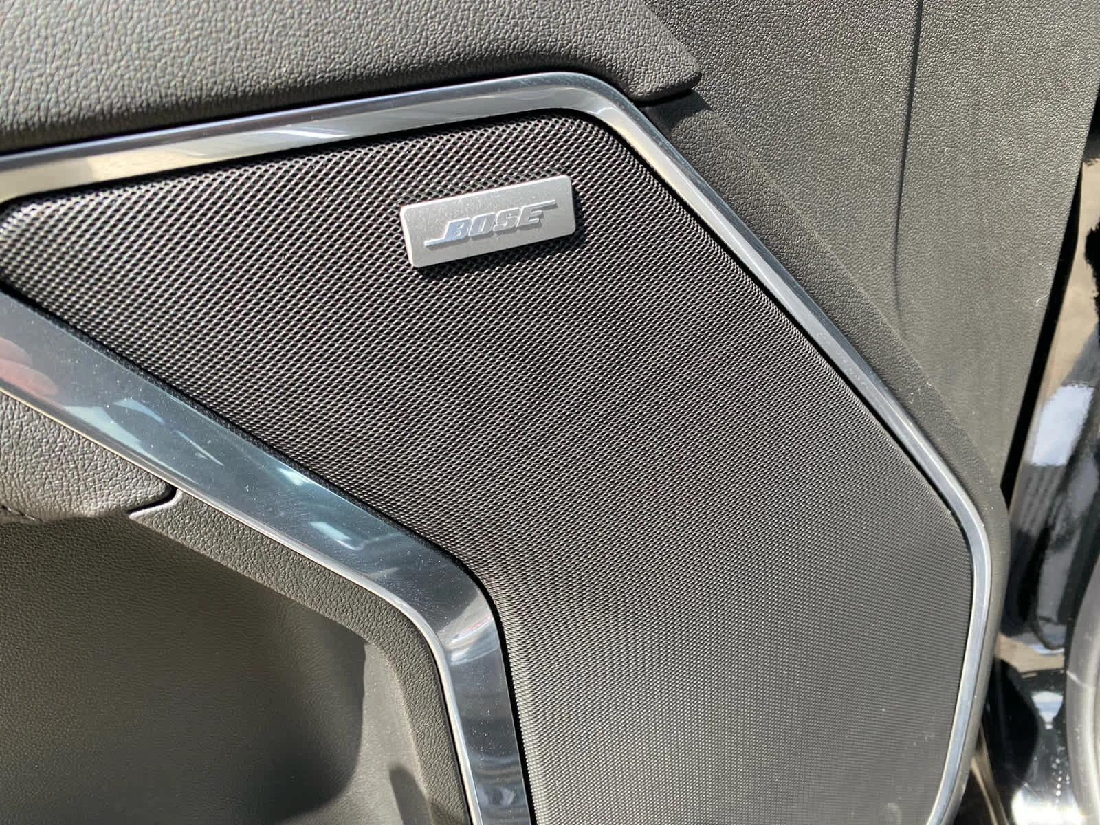 New 2026 Onyx Black GMC SLT image 13