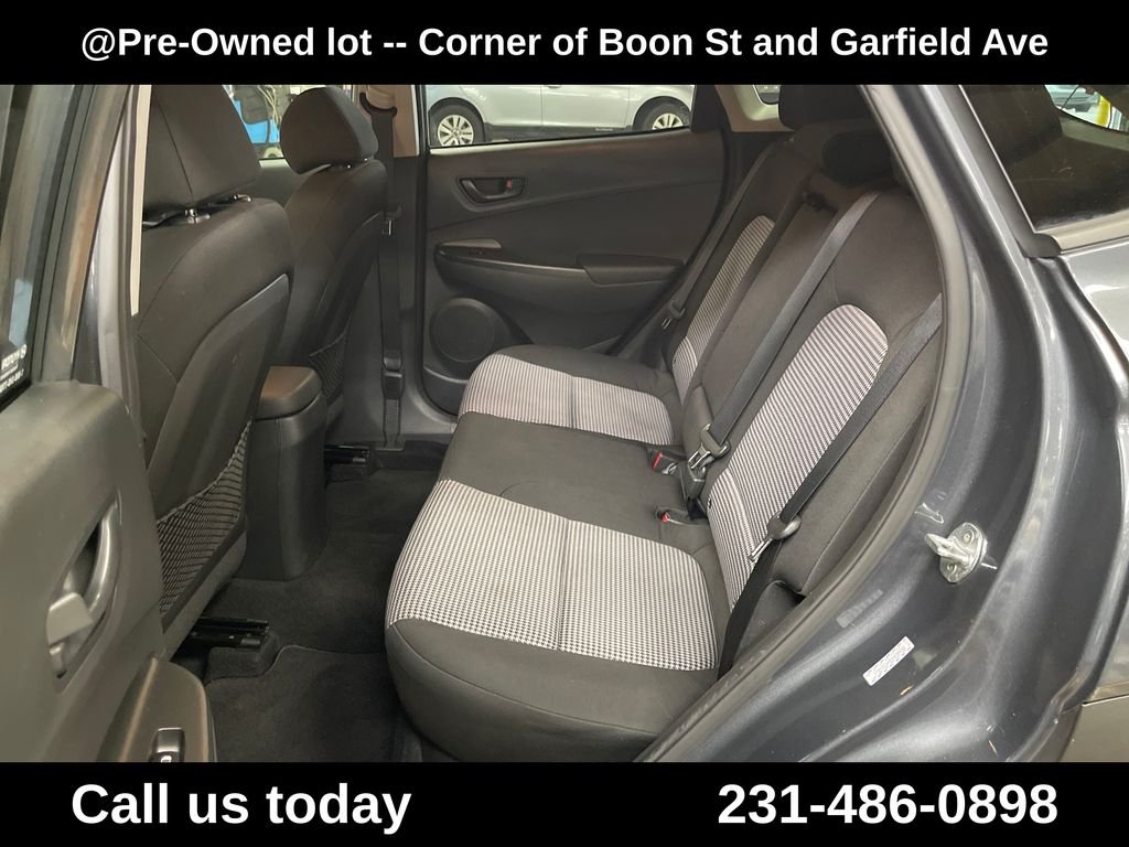 Used 2021 Gray Hyundai SEL image 21