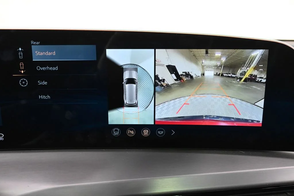 2026 Cadillac VISTIQ Sport - Photo 31