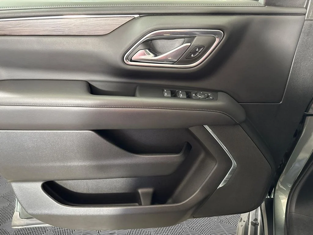 Used 2023 Silver Sage Chevrolet LS image 19